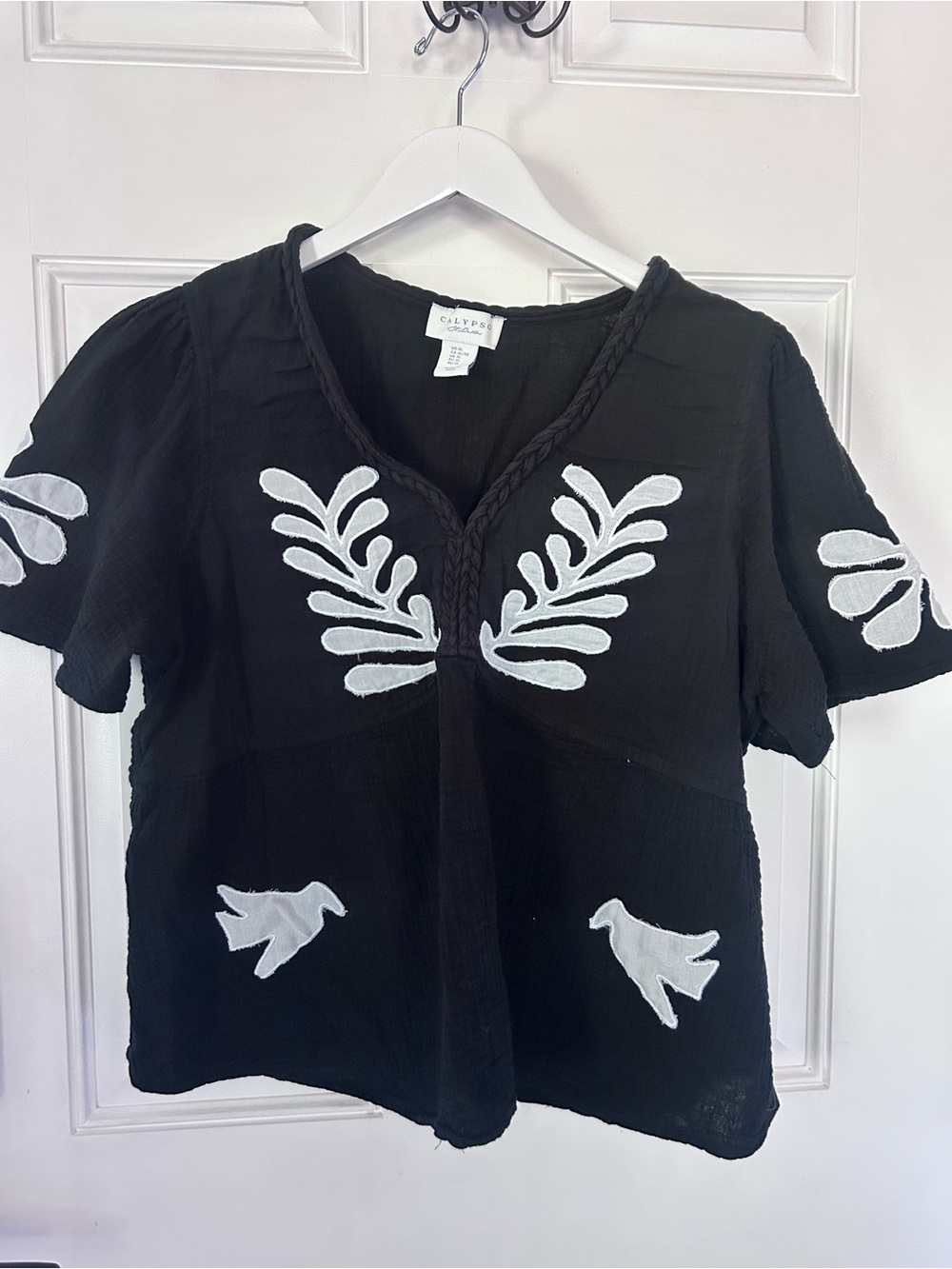 Calypso St. Barth Black Short-Sleeve Embroidered V-Neck Top